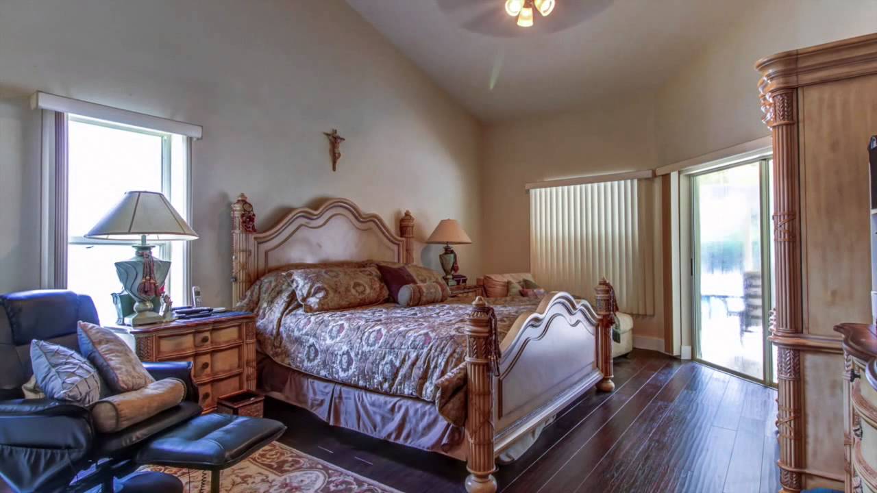 Beautiful Valrico Home. Top Realtor video