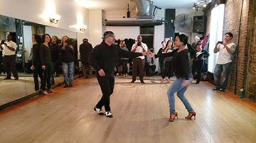 On2 Salsa Demonstration at Salsa Salsa Dance Studio