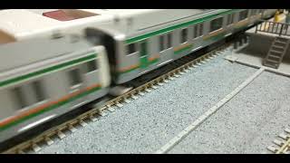 【爆音フラット音】E231系1000番台ヤマU538編成+E233系3000番台コツE-66編成 通過シーン