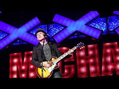 MICHAEL GRIMM - LEAVE YOUR HAT ON