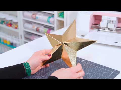 Cricut Christmas Calendar: Day six (Decorative 3D Stars)