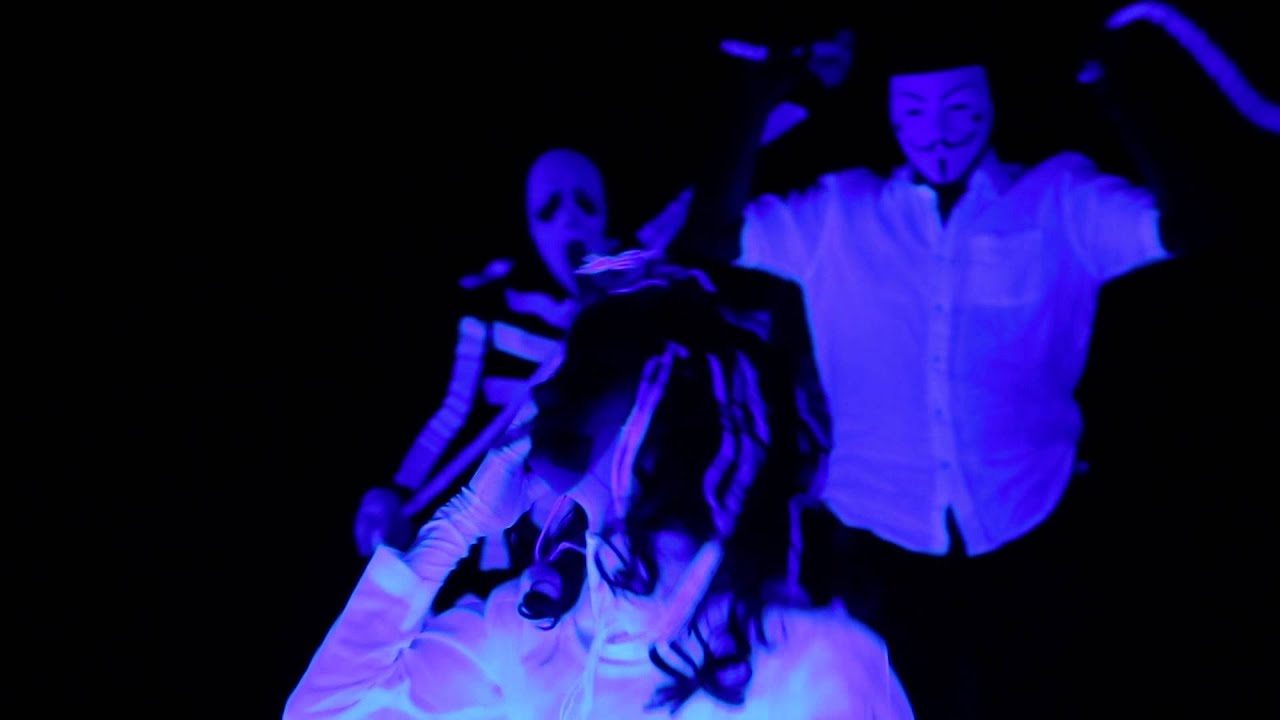 blue film Murteez Black Theater on Women