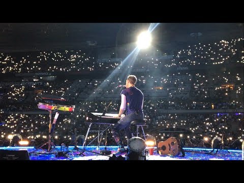 COLDPLAY EVERGLOW UP CLOSE AT STADE DE FRANCE PARIS 16/07/17