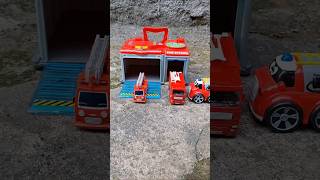 Mobil rc membawa mobil pemadam ke fire station #automobile #mobilmobilan #toys