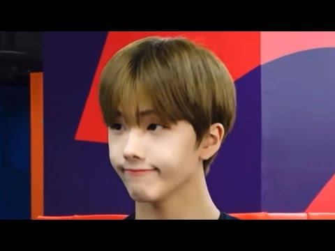 [NCT 지성] 웅? 웅! (•8•)