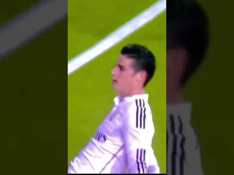 الساحر الكولومبي خاميس رودريغيز Shorts