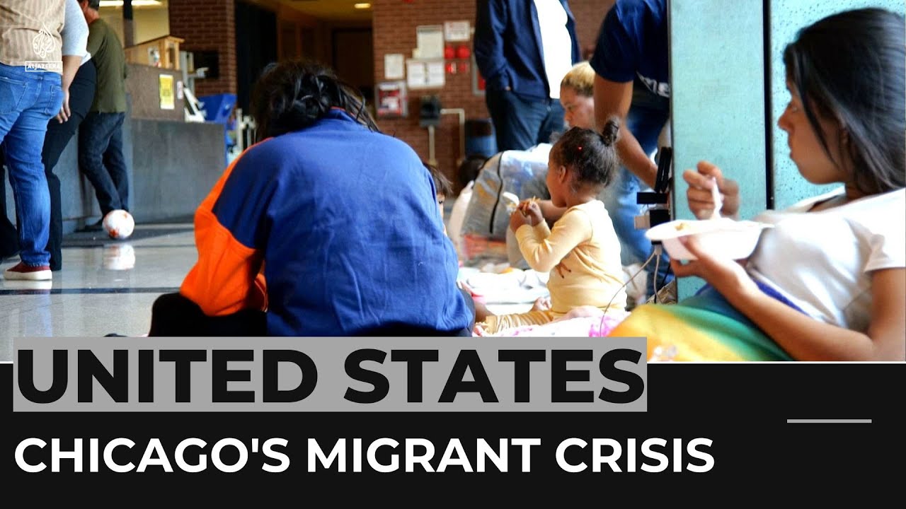 Chicago struggles to house migrant influx bused from Texas YouTube