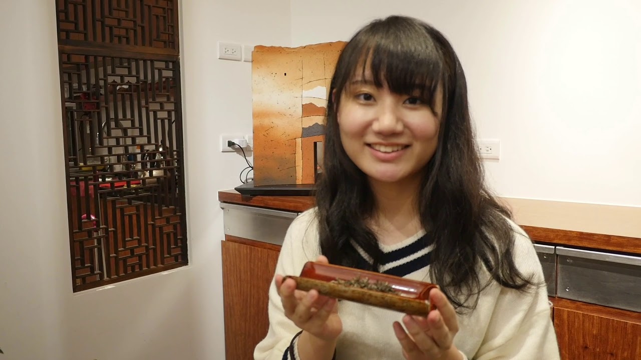 【台灣美食🇹🇼】日本好吃美女🇯🇵愛吃台灣最豪華的茶葉蛋!台北東門麗水街最回甘的頭等級東方美人茶!@東門 台湾の頭等級の東方美人茶を飲んでみた!東方美人茶で作られた茶葉卵も美味しすぎ#723 - YouTube