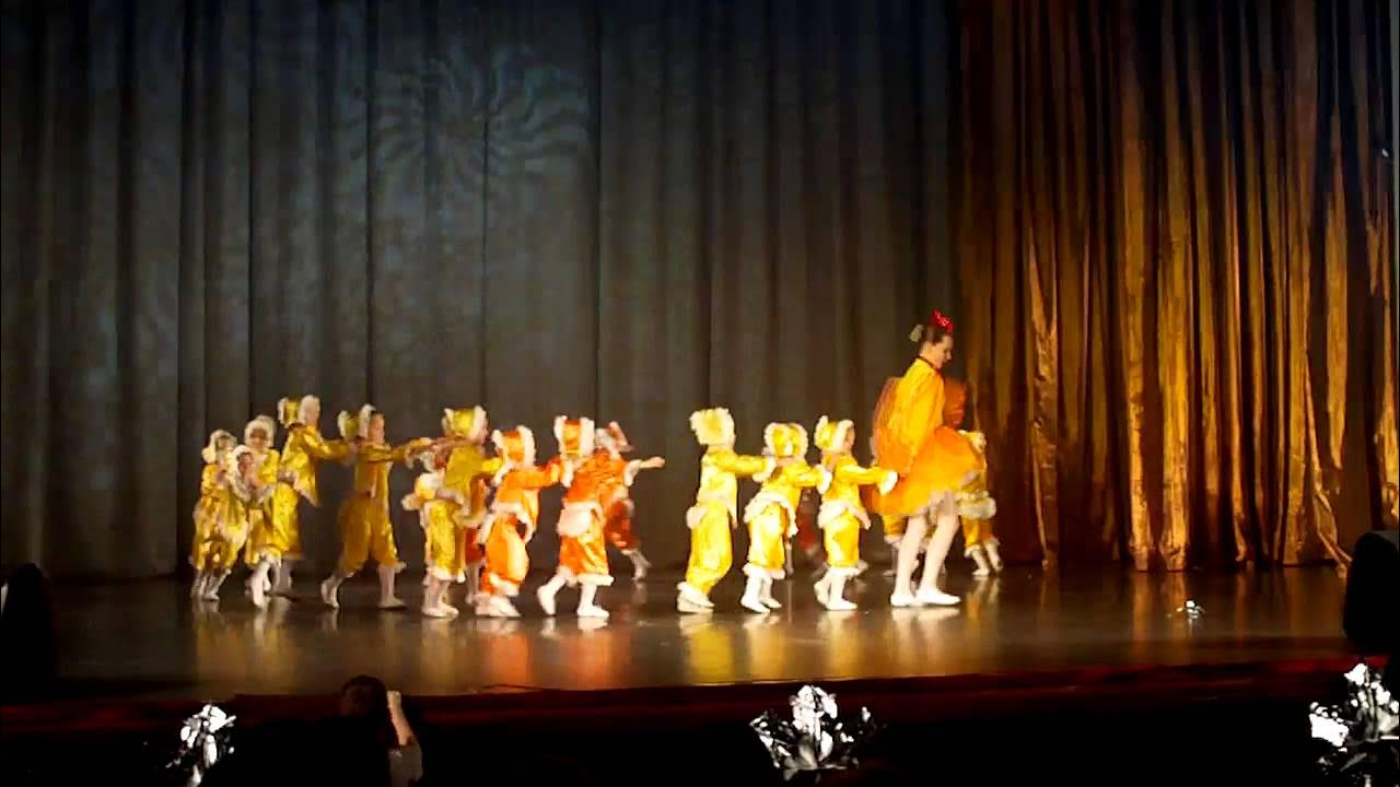 Танец цыплят в детском саду. Танец цып цып мои. Танец цып цып мои. Танец цып цып мои цыплятки видео в детском. Танец цып цып мои цыплятки.