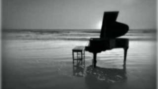 Video thumbnail of "Kiss the Rain (Strings) - Yiruma"