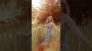 Are you ready to have the most gorgeous fall senior portraits ever?! #aspseniorrep #seniorszn