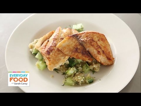 Video: Tilapia Ja Quinoa Feta Ja Kurgiga