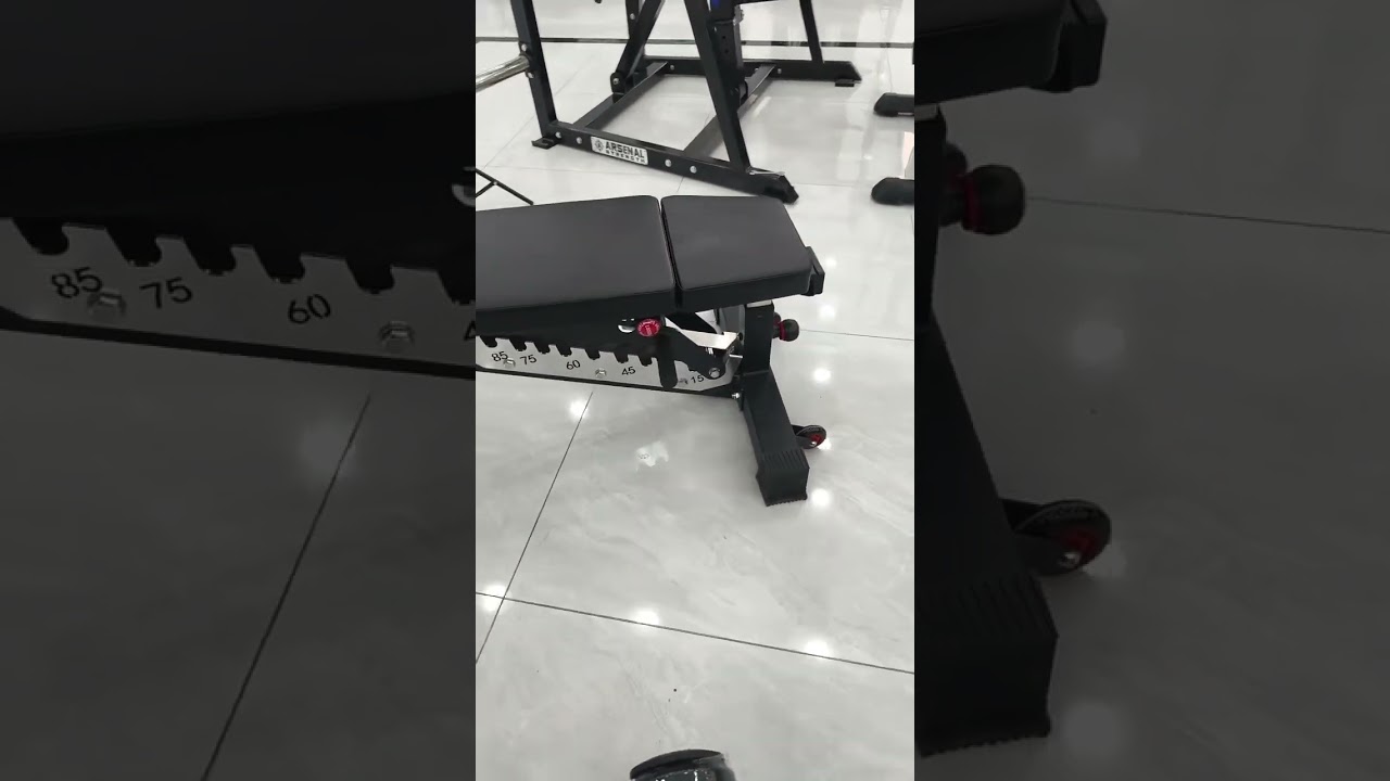 Three-section adjustable stool 