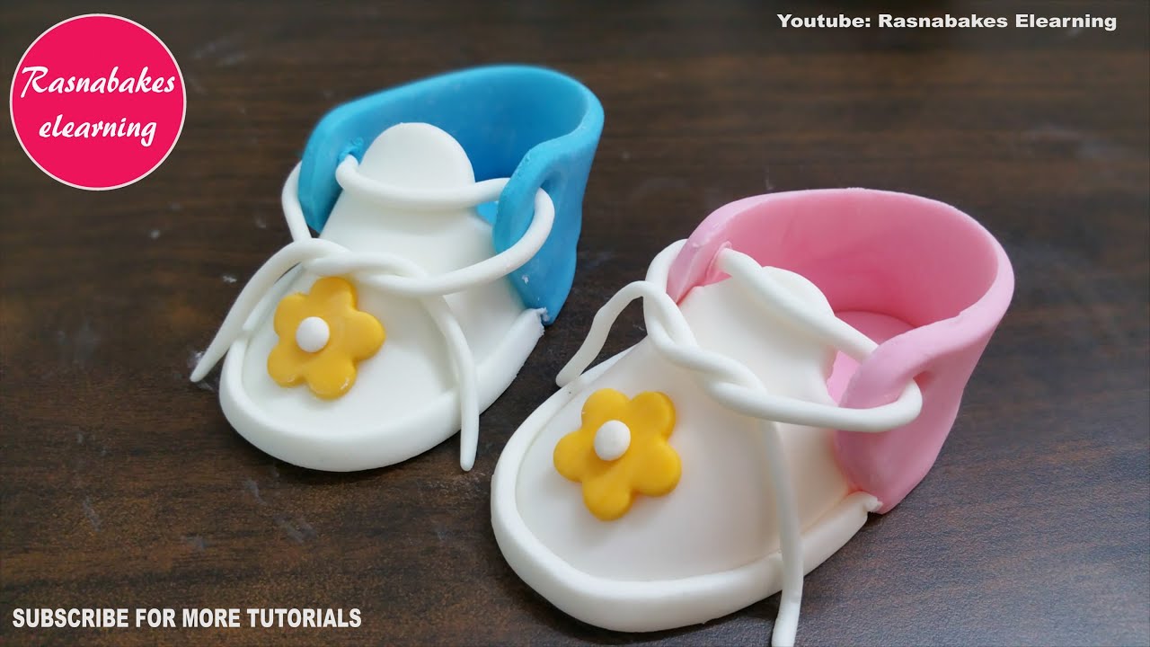 easy fondant baby booties