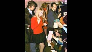 Mary Hopkin - Temma harbour  (HQ)