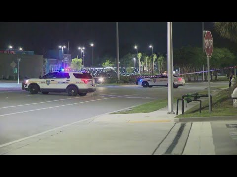 JSO: Teen killed in motorcycle crash near Town Center - YouTube