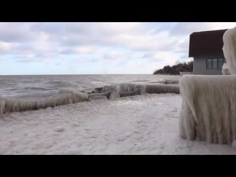 Видео: Въртящо се НЛО беше регистрирано над езерото Онтарио - Алтернативен изглед