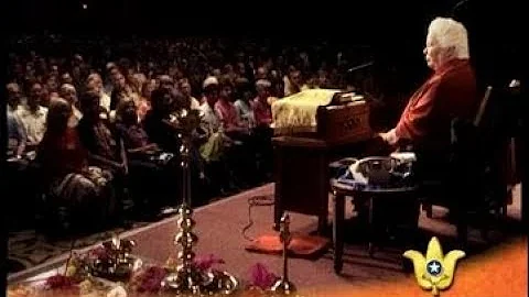 The Beginning of Paramahansa Yogananda's Mission | Sri Mrinalini Mata