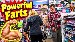 POWERFUL FARTS!!! 💪😝 Funny Fart Prank! 💩