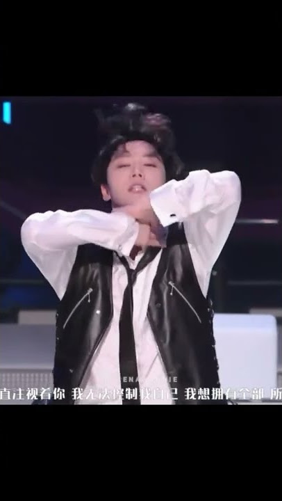 Leader ten's smirk #ten #wayv #greatdancecrew