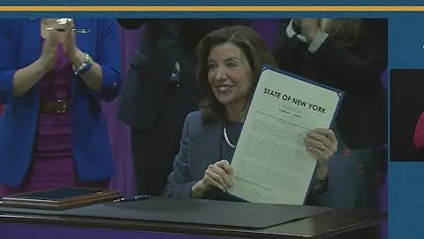 Gov. Hochul strengthens NY sexual harassment laws