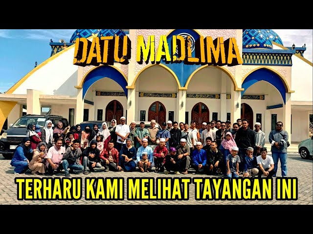 MASYAALLAH,KELUARGA BESAR DATU MADLIMA BERKUMPUL,BERSAMA-SAMA MELAKUKAN MENUJU MAKAM DATU class=