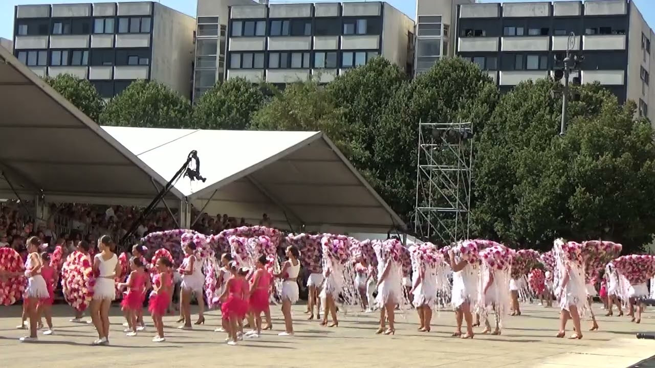 Debreceni Virágkarnevál - 33 -  Lesz Dance Tánc És sportegyesület