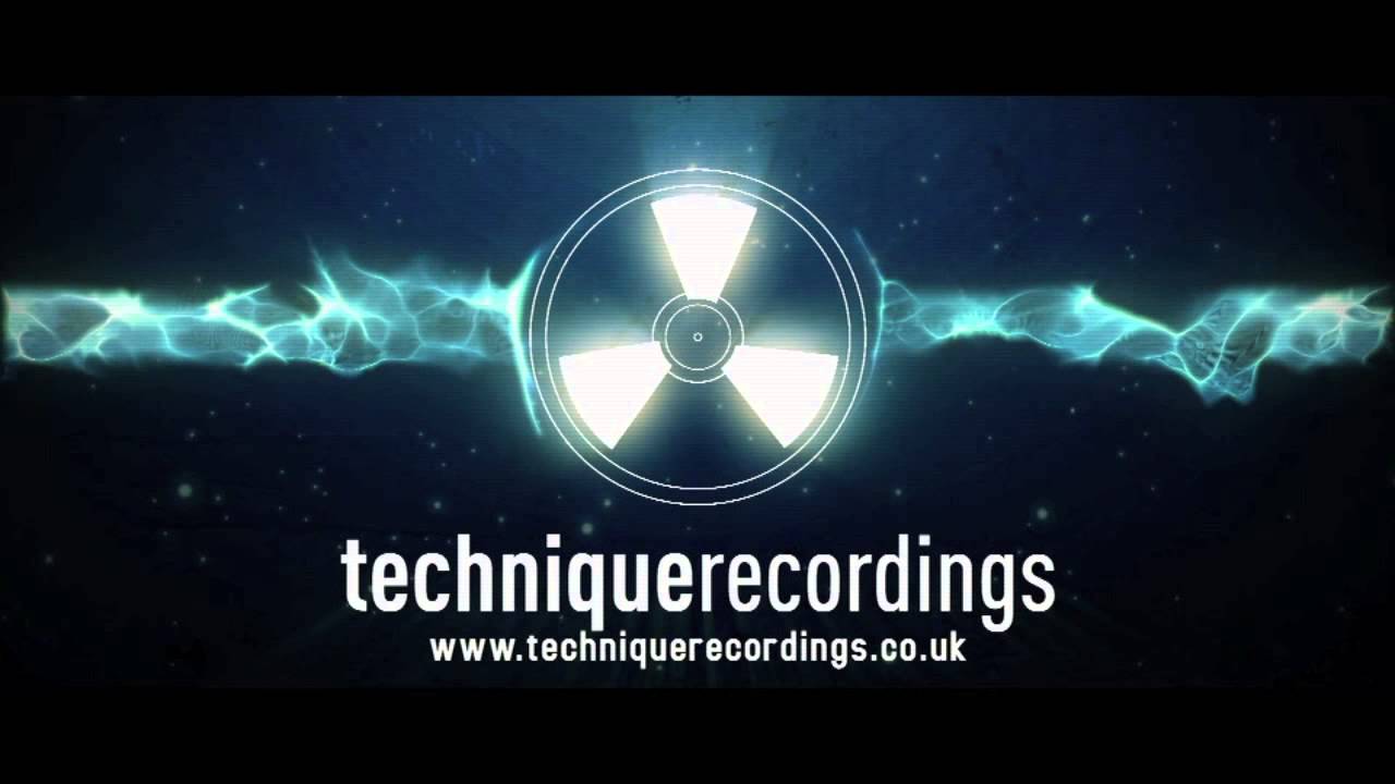 Drumsound & Bassline Smith - Neighbourhood (Technique Recordings) [Tech 100]