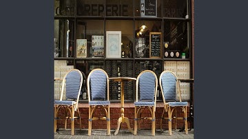 Spacious Backdrops for After Work Meals