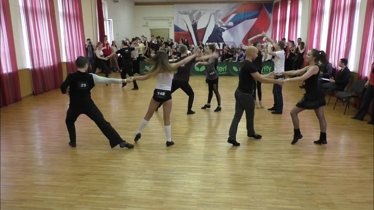 Танец в 1 классе. Танец в 1 классе