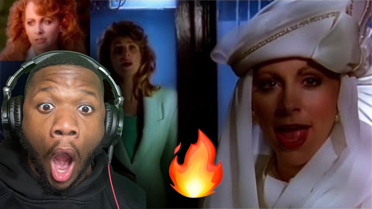 FIRST TIME HEARING Reba McEntire - Does He Love You ft. Linda Davis