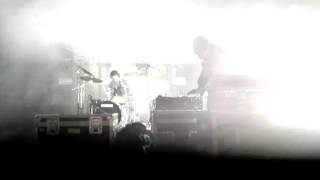 Crystal Castles : "Femen" live at Elysée Montmartre 02122K16