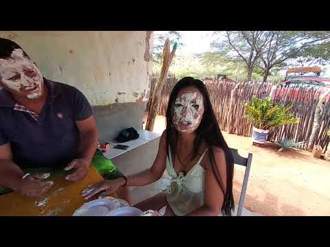 VANESSA, LOPIM E JOÃO BRINCAM DE TORTA NA CARA - VANESSA, LOPIM E JOÃO BRINCAM DE TORTA NA CARA