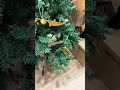 Decoramos un árbol con adornos 3D únicos. ¡Creatividad navideña en acción! 🎄 #Impresión3D #Navidad