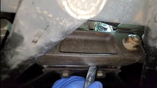 2001 Jaguar XK8 - Differential fluid change - Five methods - Everything you need to know