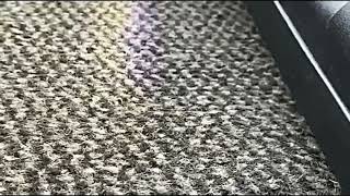 Trilt Al Het Vuil En Zand Uit U Tapijt