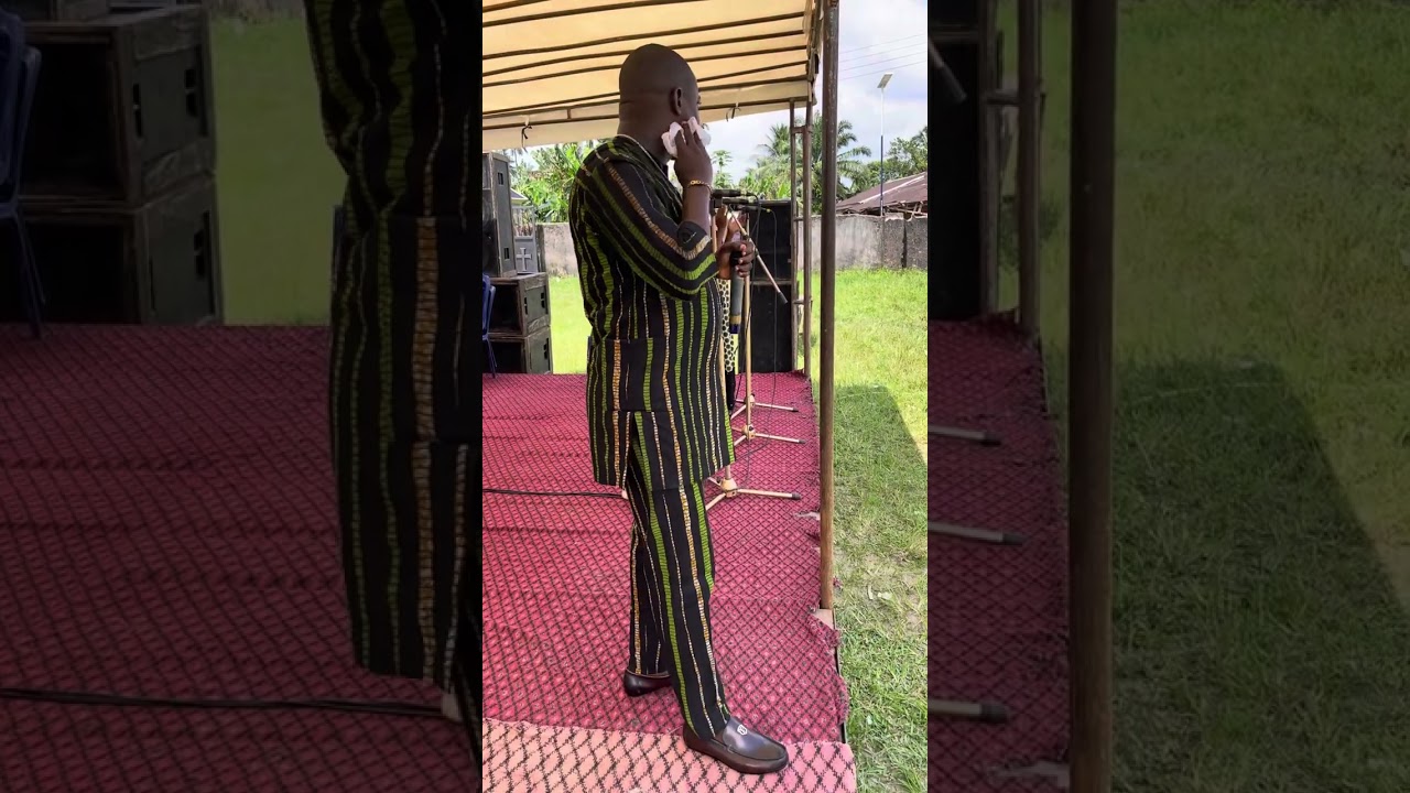 Live performance by Ofogbor Henry jp 