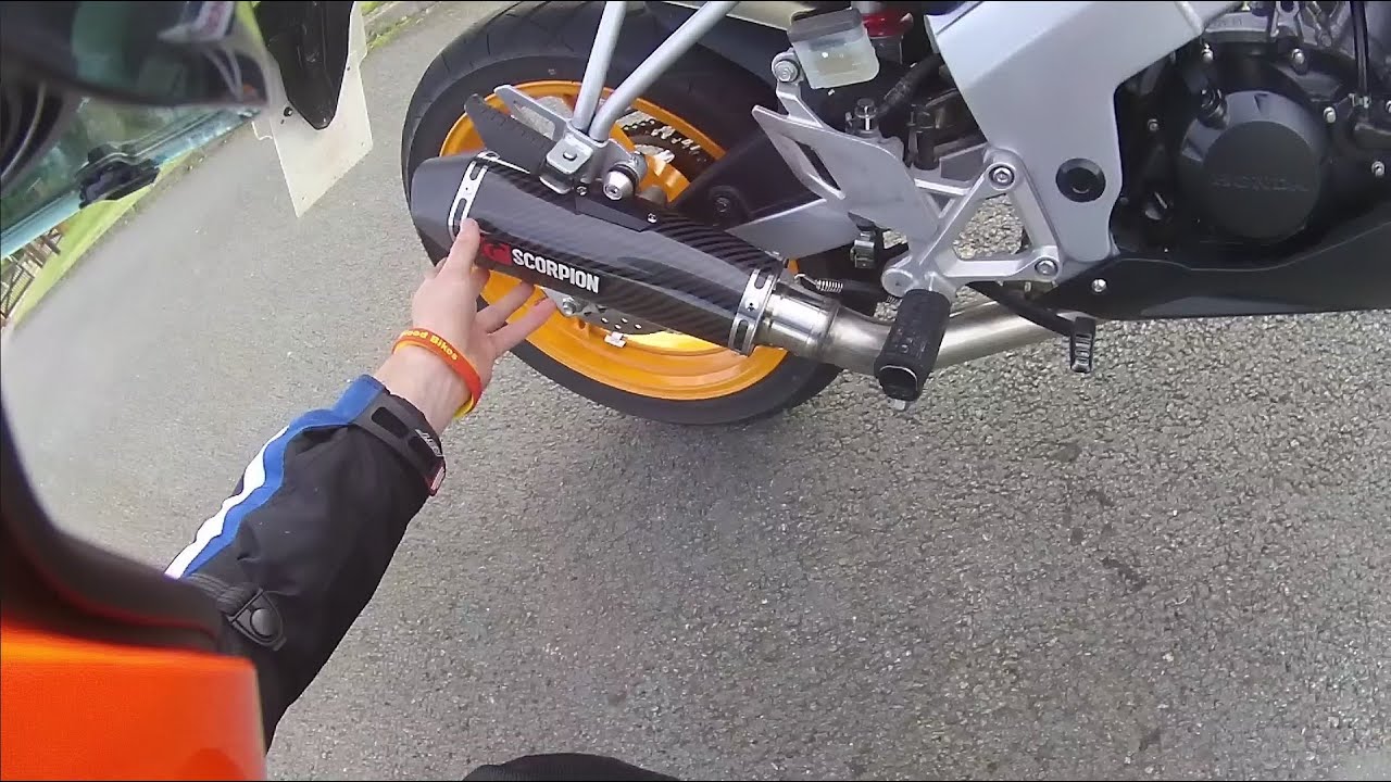 NEW SCORPION SERKET TAPER CARBON EXHAUST | Honda CBR 125r 2016