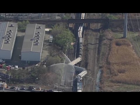 Video Train derailment under investigation in North Bergen