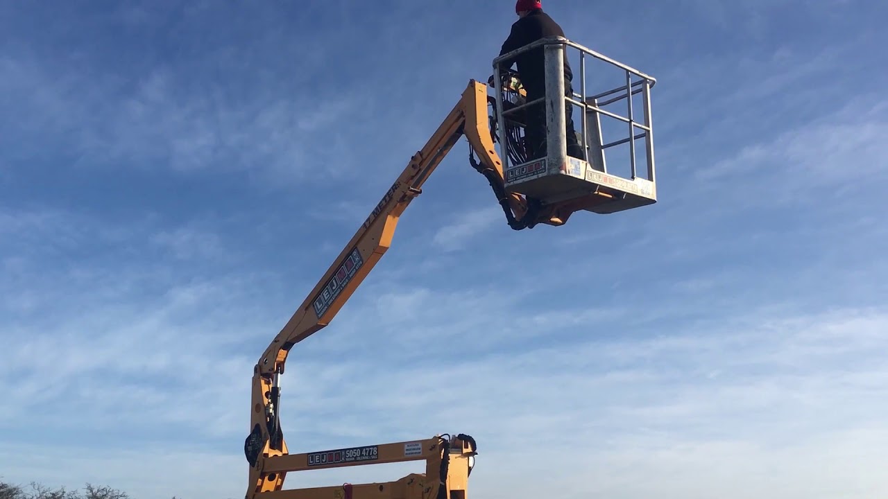 255.261 Oil & Steel 17.65 lift på Klaravik.dk