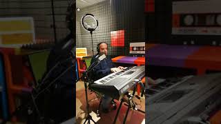 Peter Nehme singing Enta Omri (Umm Kulthum)