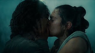 Reylo Kiss Meme