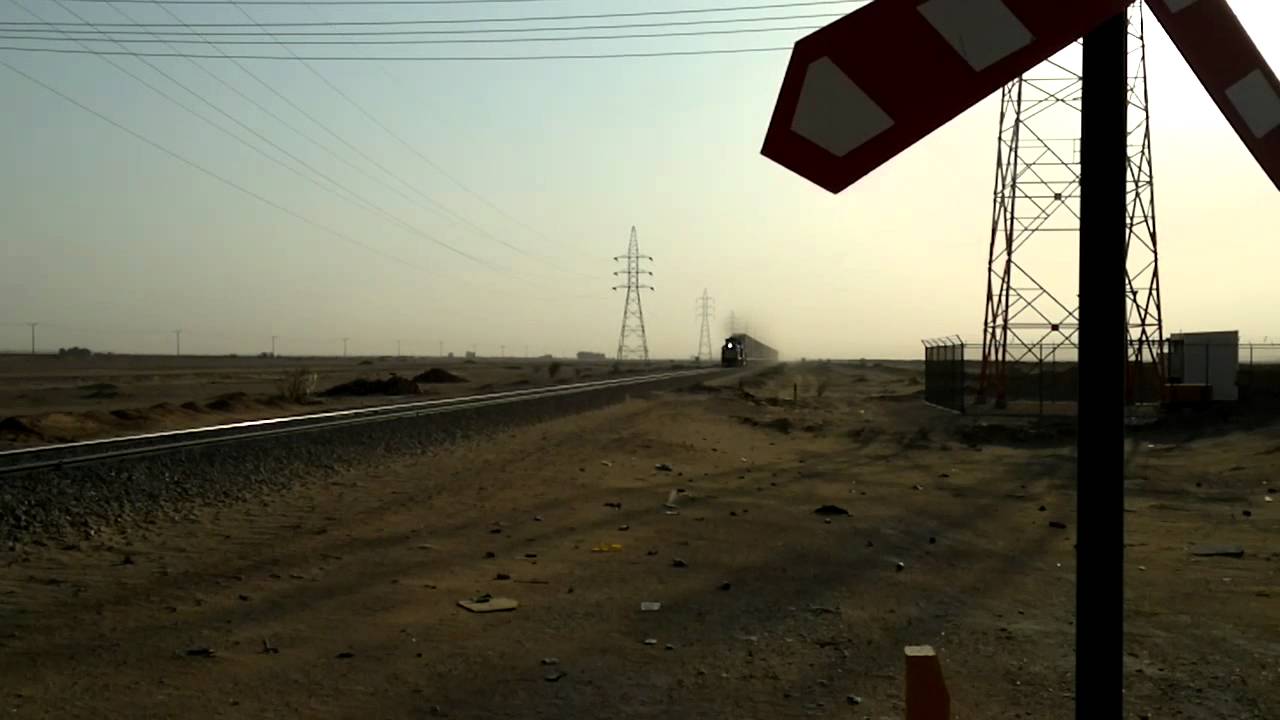 Saudi Arabian Railway Riyadh Bound Freight Train Near AlKharj قطارات