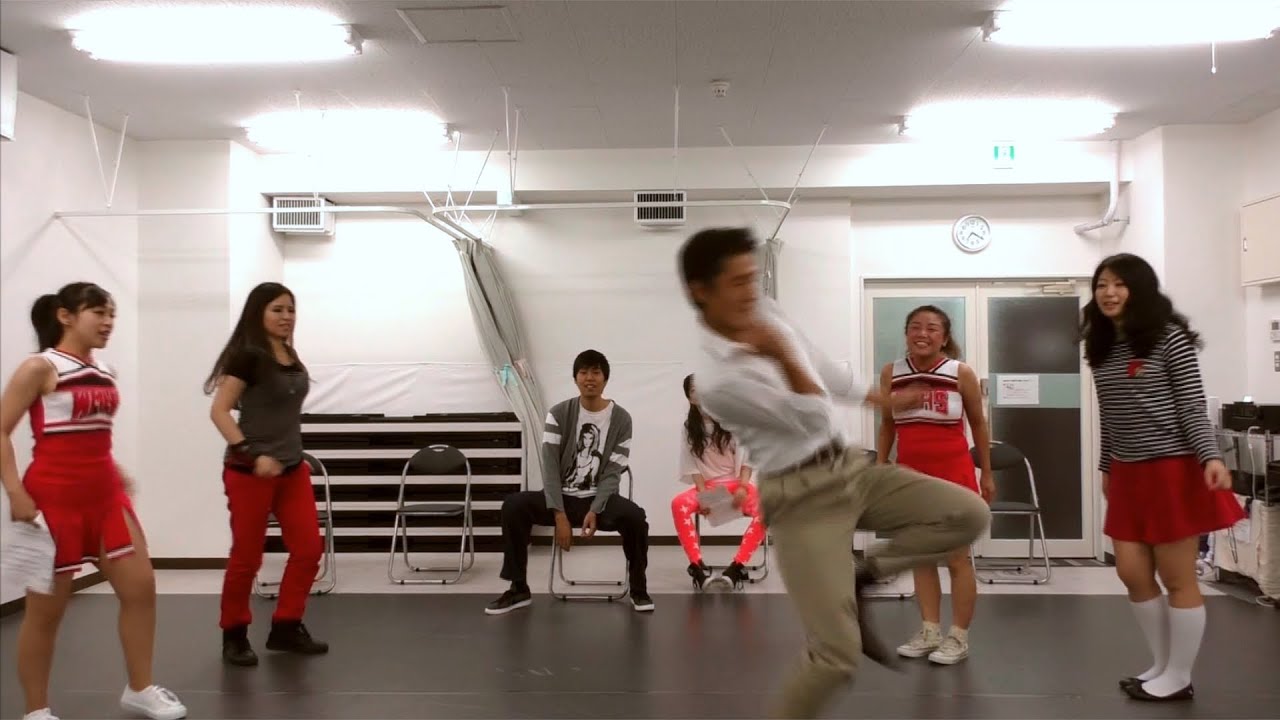 Gleedom - Ice Ice Baby (Glee Dance Cover)