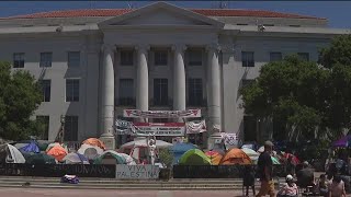 Calls for UC Berkeley to divest, cut ties with weapons manufactuers.