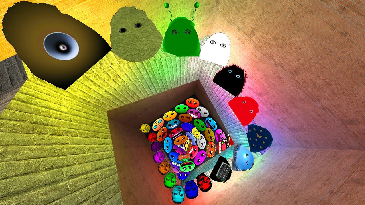 Angry Munci Family and Selene Family and Obunga Nextbot Lobotomy Dash Nextbots Chase me in Maze Gmod