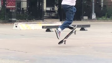 Pop Shuv Lipslide Nollie Varial Flip Heelflip