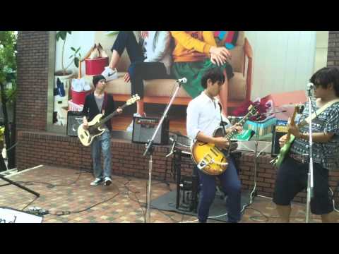 Artrandom フォルテッシモ HOTLINE2015 西武新宿駅前広場