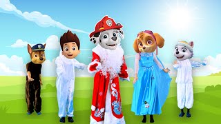 Family Paw Patrol | Give Me Toy Song 🎅🏻+ More Nursery Rhymes | Max & Sofi Kinderwood