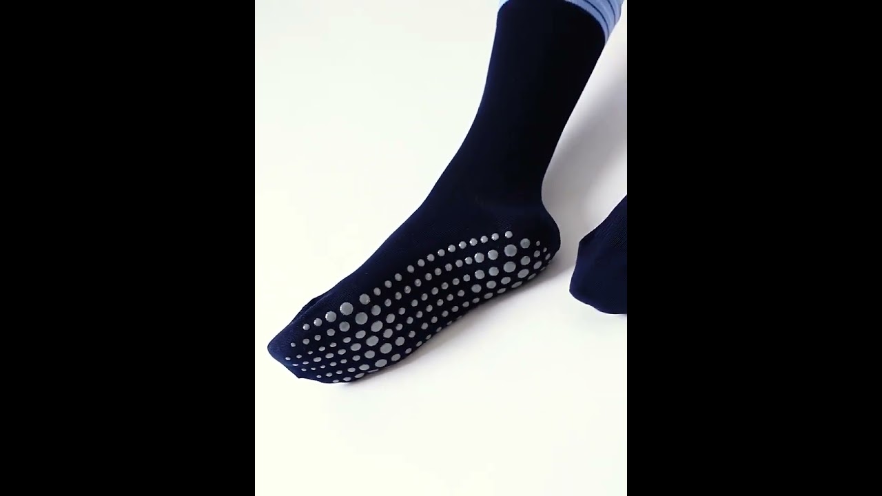 Pilates Grip Socks You’ll Actually Want to Wear 🧦🔥 | Anti-Slip + Color Pop!